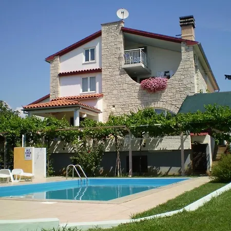 In With Balcony, Air Conditioning, W-lan Medulin